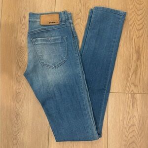 DIESEL skinny stretch denim. Livier model. Size 27. Perfect condition.